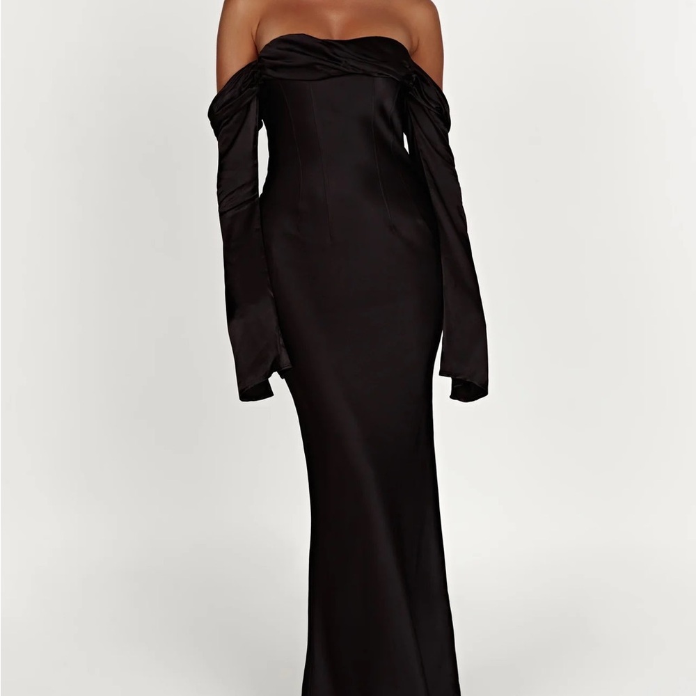 Meshki maxi dress size small